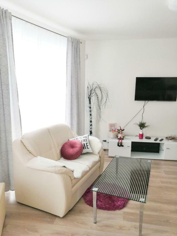 Element Airport Apartamento Praga